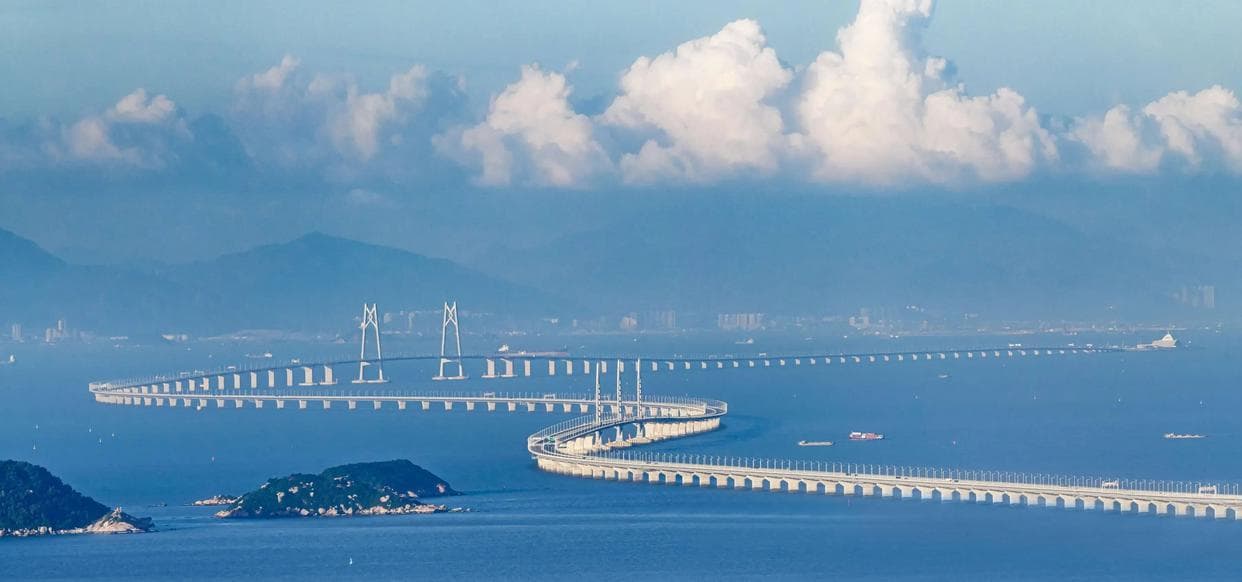 台湾海峡平均水深 60 米已修桥，为何更浅的琼州海峡却未修桥？
