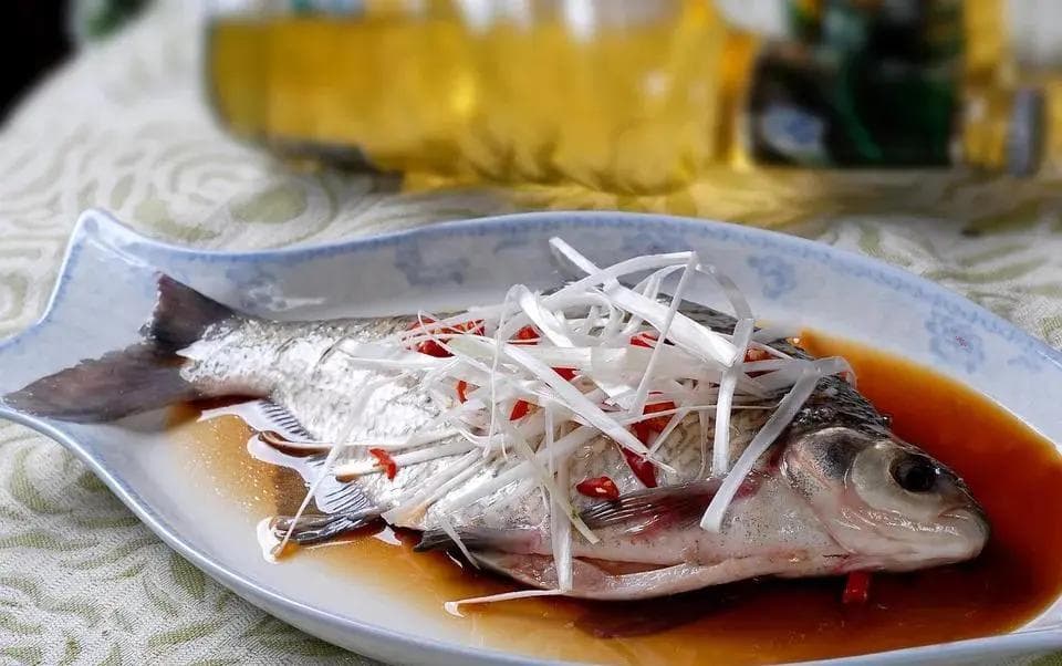 鱼肉营养指南：心血管保护效果最佳的6种鱼类，附食用禁忌