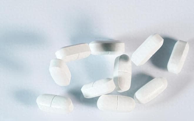 心血管专家紧急提醒：服用他汀药时，少吃这3类水果