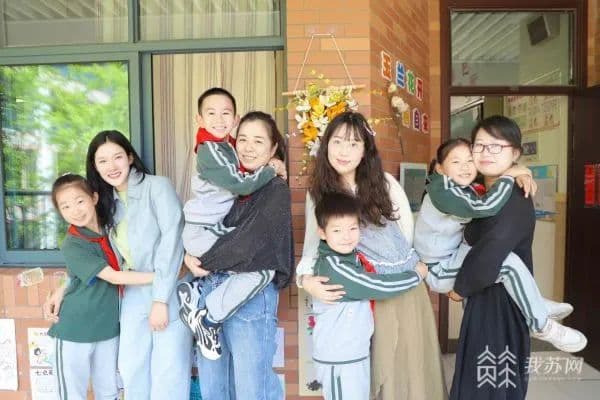 “妈妈我爱你！”看江苏各地学生打开爱的N种方式
