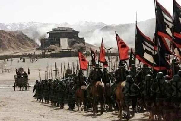 “一问三不知”说的是谁？又是哪三个不知？