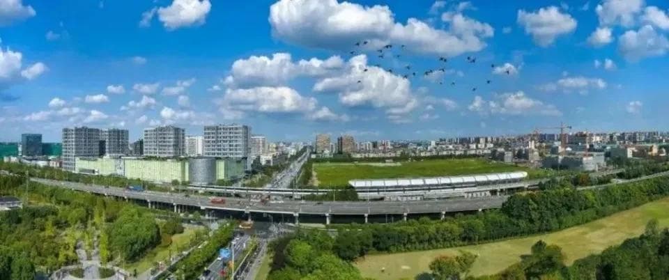 房价15万+，作为郊区，闵行浦江房价为何这么高？