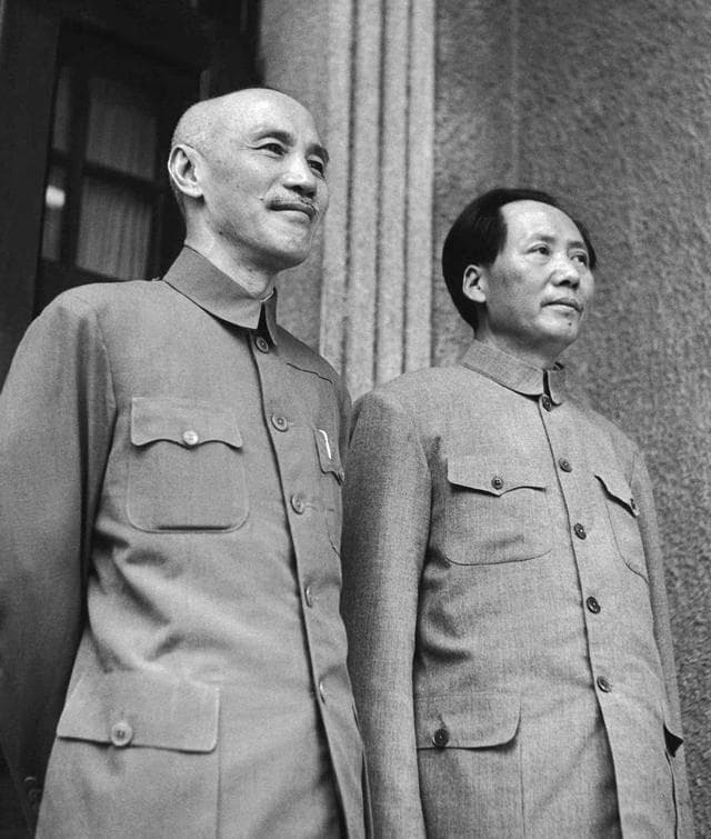 曾风靡全国的中山装，在短短几年间销声匿迹，期间发生了什么事？