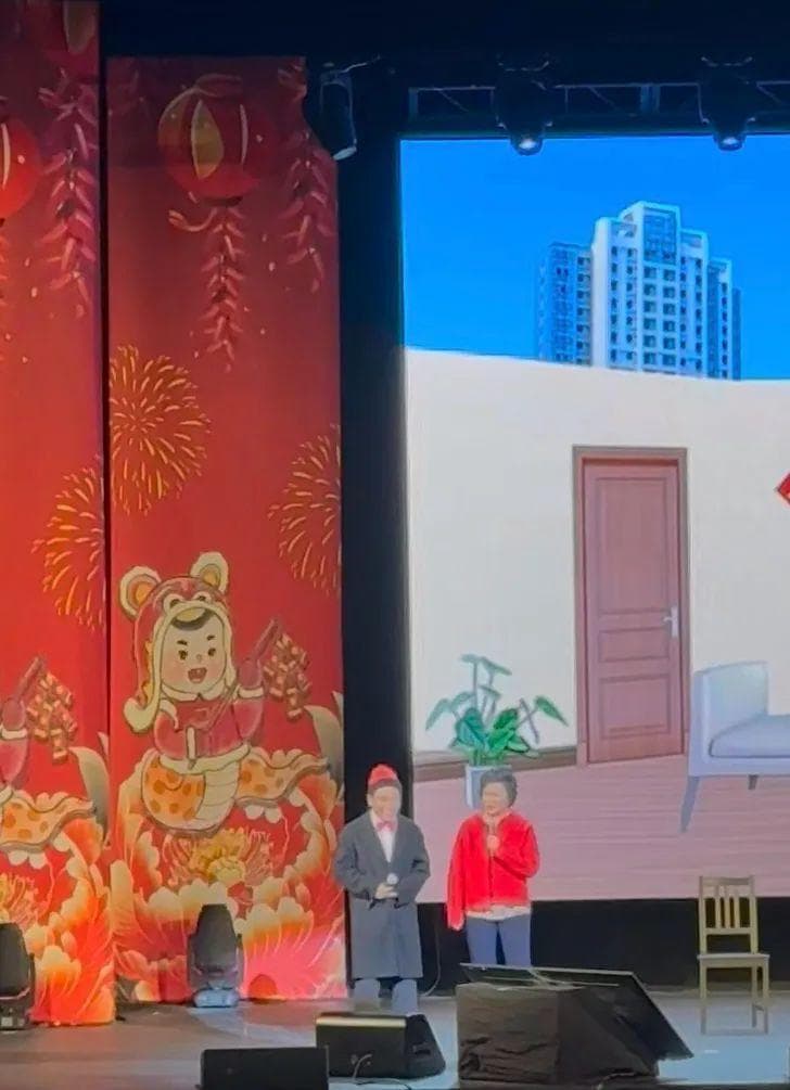 赵本山美国巡演：华人不惧1400美元票价，全场爆满