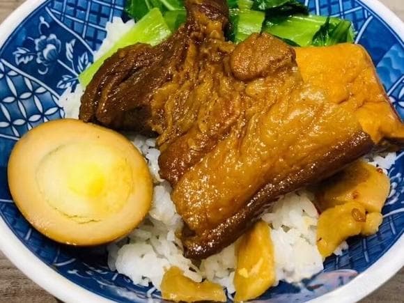 甏肉干饭：一道传承百年的济宁传统美食