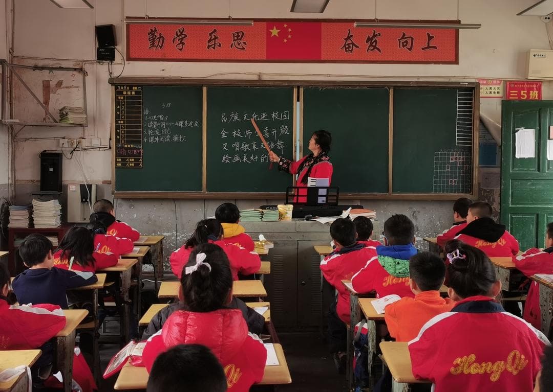 湖南城步：非遗文化耀苗乡