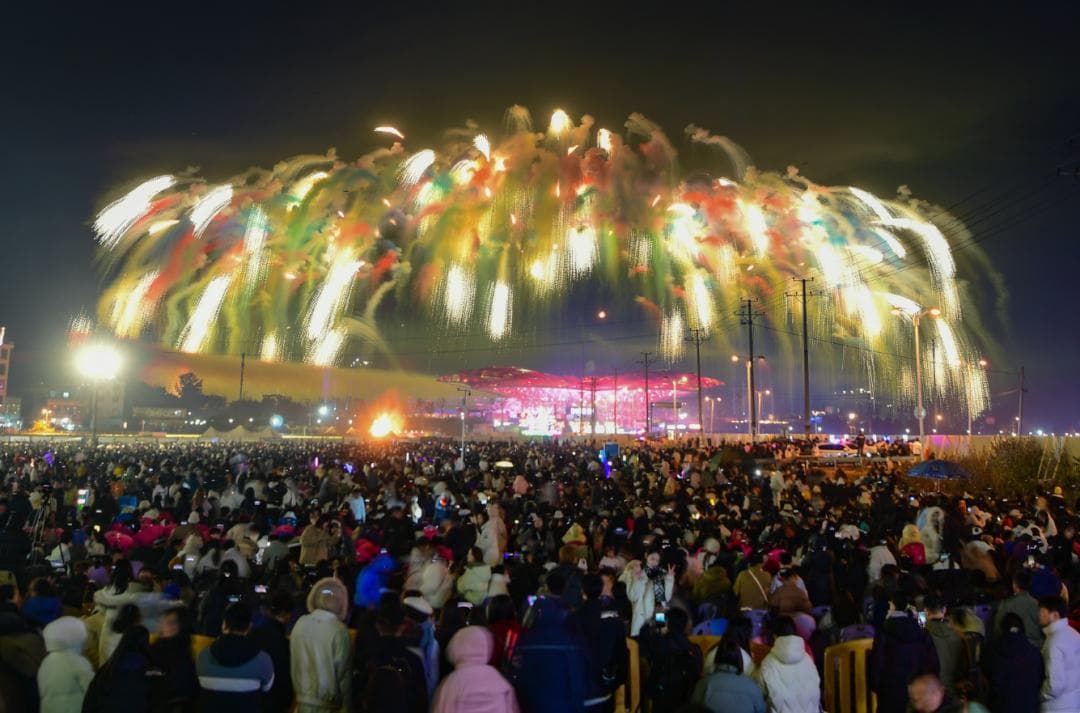 500万人次！27场周末焰火秀擦亮“世界花炮之都”金名片