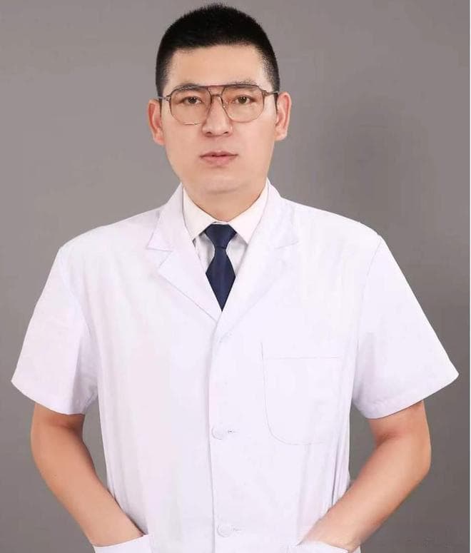 眼整形医生文科解析：双眼皮手术是否需要搭配开眼角？