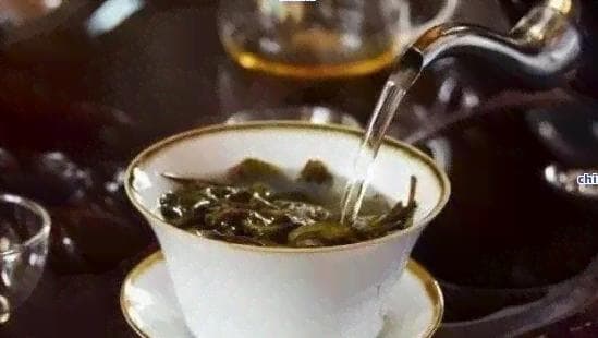如何选择合适的泡茶器具以提升冰岛茶的风味体验：全面指南
