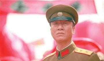 《人间正道是沧桑》中的杨立青，红军时就是师长，为何只评了中将