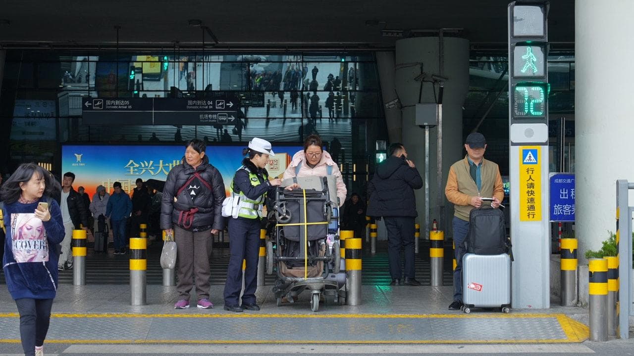 春节乘机出行温馨提醒 四川机场公安助您“一路平安”