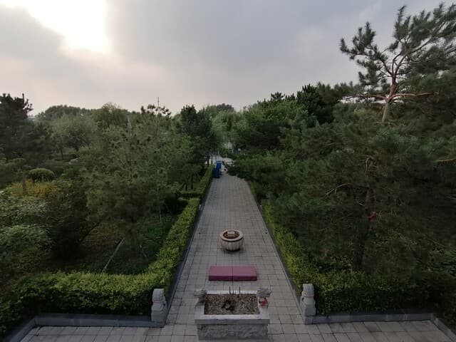 全网最全面的习俗解读：圆坟、烧七、烧百天、烧周年、烧三周年，缅怀逝者的传统方式！