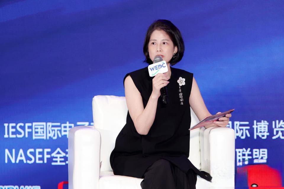 传统体育与电子竞技正相向而行，共创体育新篇章