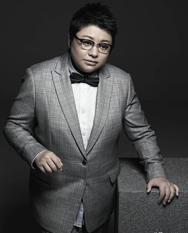 韩红：从军营到舞台，用音乐传递爱与希望