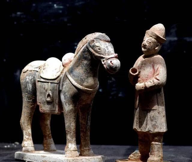 古代店小二常问“打尖还是住店”，“打尖”是什么意思？
