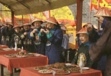 清朝官员品级分为几种 “正”与“从”官员分别担任哪些职位