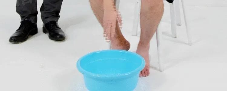 白醋泡脚治脚气的正确方法