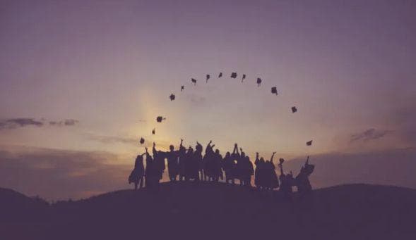 出国留学：如何选择合适的学校？八大方面给你答案