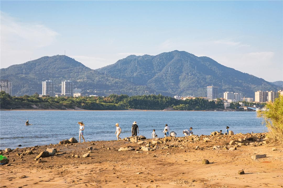 福州南台岛淮安：闽江畔的落日余晖与千年古迹