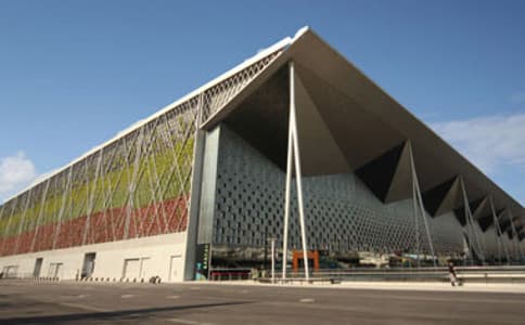 上海世博展览馆：亚洲最大会展空间之一