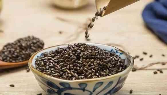 决明子茶的制作方法与泡水技巧：详细步骤与实用指南