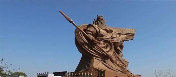 关羽身世揭秘：爷爷是个高人，父母因他而死！