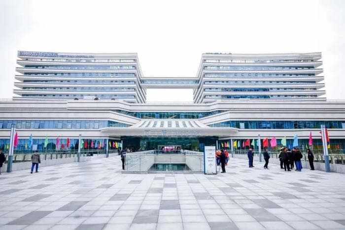 四川大学华西医院锦江院区全面试运行，就医攻略详解