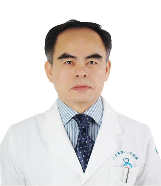 孩子出生脸上长黑痣，家长焦虑万分，微创手术精准切除干净