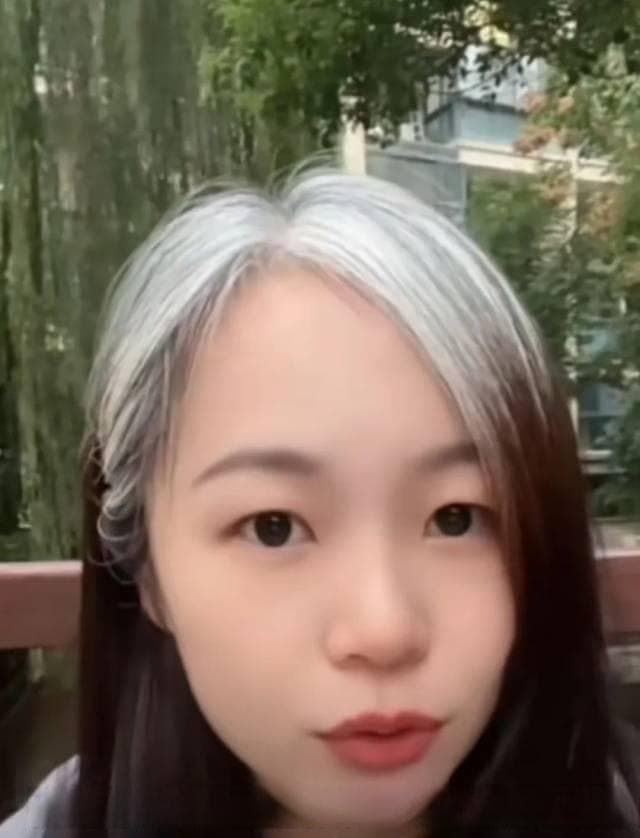 年纪轻轻的，为什么会“少白头”？