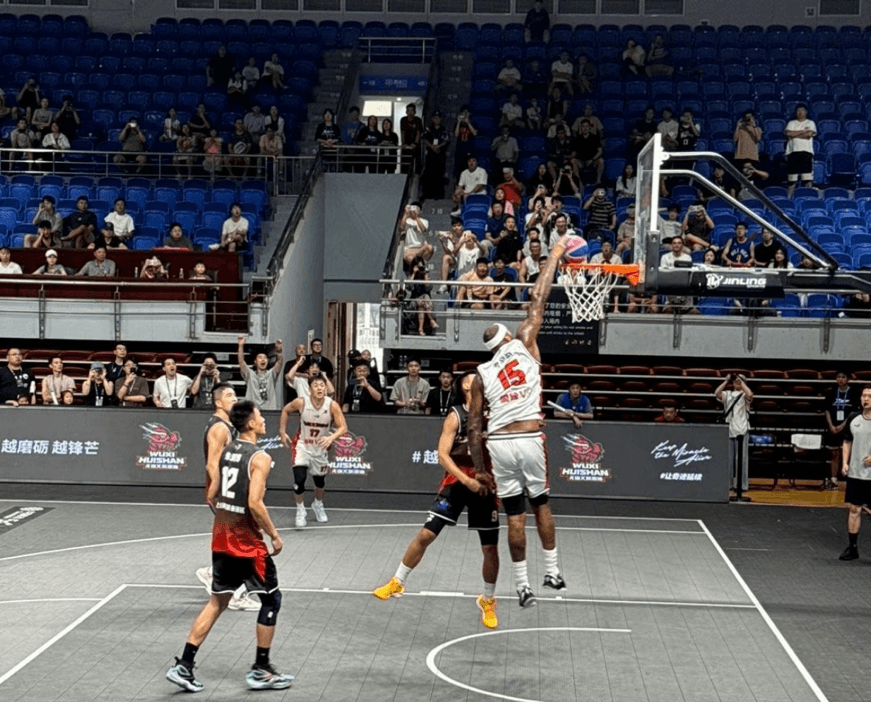 从NBA球星到三人篮球平庸表现：考辛斯的职业生涯沉浮录