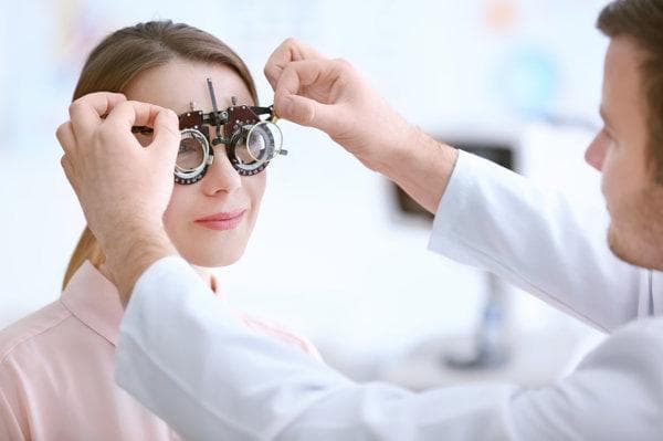 隐形眼镜度数的换算方法