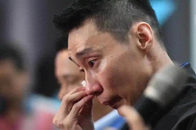 “悲情英雄”李宗伟，为续命花936万，谈抗癌过程痛苦到泪流不止