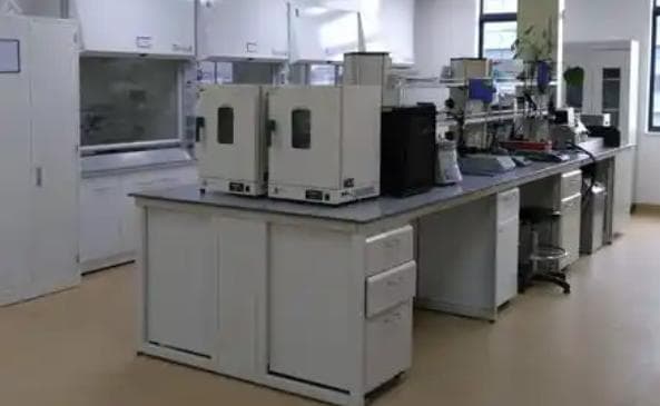 全氟化合物：定义、应用与环境影响