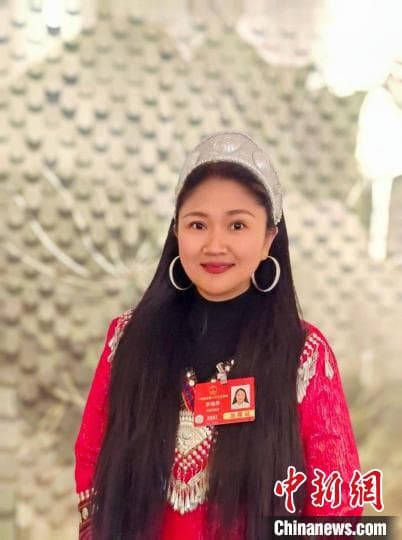 全国人大代表李瑞芳：美育教育“浇灌”文化自信之花