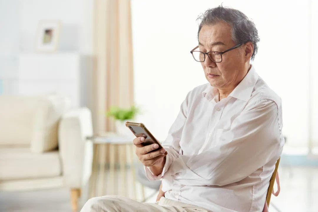 人老不老，看这个部位就知道！教你如何眼睛亮、精神足
