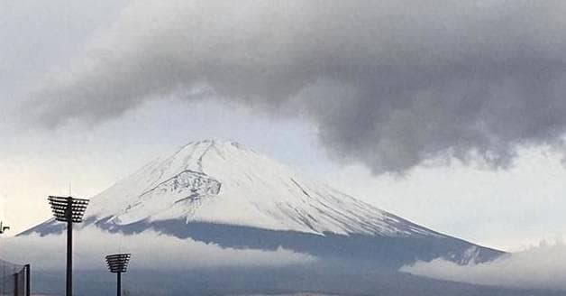 富士山：日本之巅，文化与自然的双重盛宴