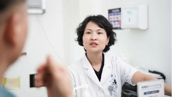 老花真的很影响生活！打破误区，轻松应对老花眼