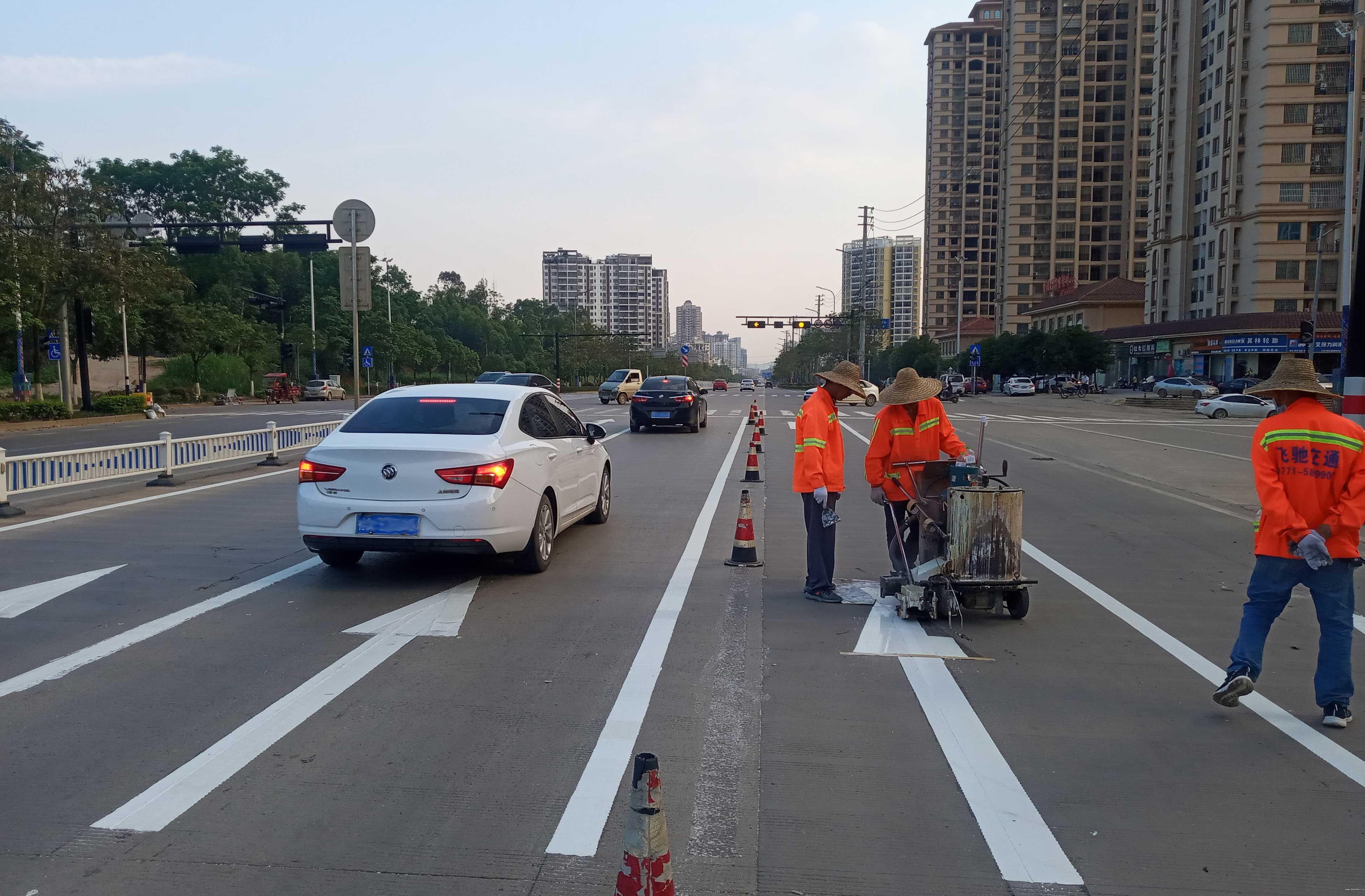 道路划线是什么？道路划线有哪些含义？