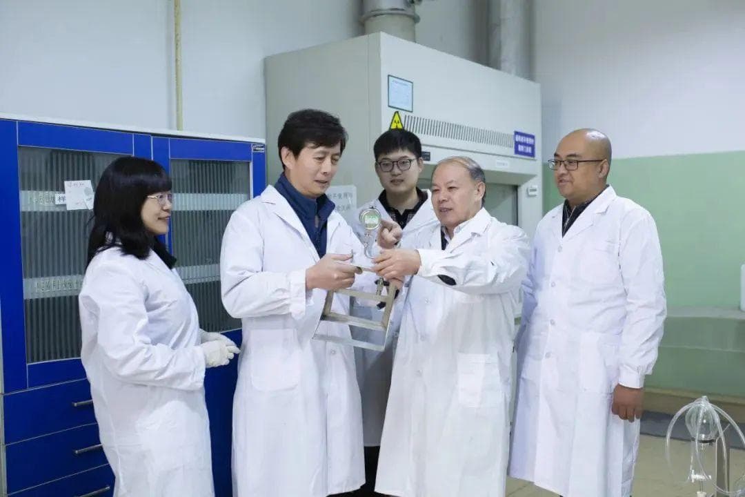 我国核能领域频传佳讯：从“人造太阳”到医用钼-99实现国产化