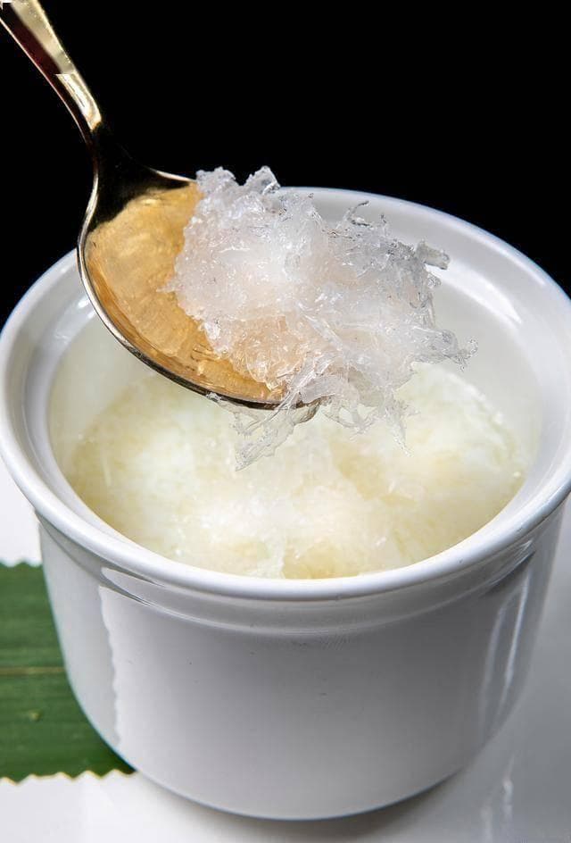 老人可以吃燕窝吗？燕窝的营养成分全解析