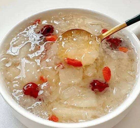 立冬到了，牢记吃三白三黄，忌1食，遵循老传统，学起来让全家都受益