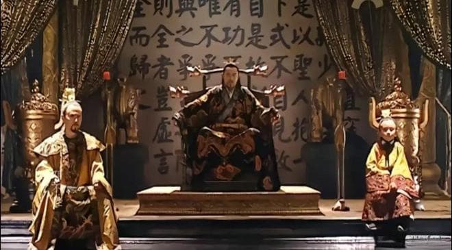 《大明王朝1566》最后嘉靖皇帝为什么会说连孙子都不认自己了？