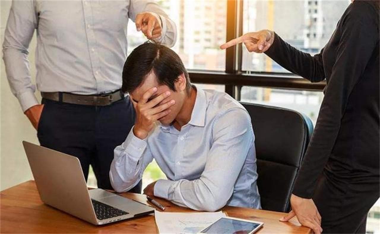 企业解雇不能胜任工作的员工，要赔偿2N的8种情形