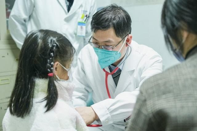 开学后感染诺如病毒的患儿越来越多了！它与普通肠胃炎易混淆，儿科医生建议这样防