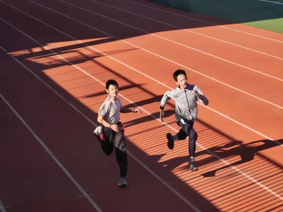 抑郁的孩子们，去运动！