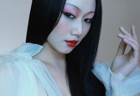 重塑女性神话叙事
