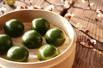青团：江南传统小吃的文化内涵