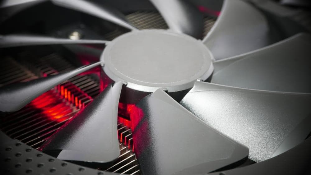 【显卡故障信号解读】：IT专家教你通过LED和软件诊断显卡问题