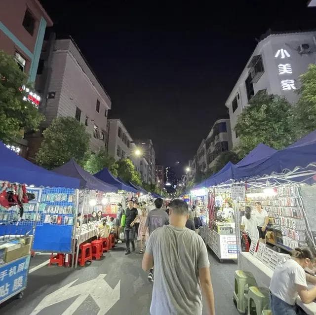 深圳夜市全攻略：八大夜市特色美食与实用信息