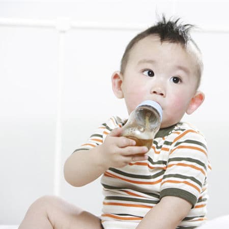 宝宝腹泻、感冒发烧时该如何补水？